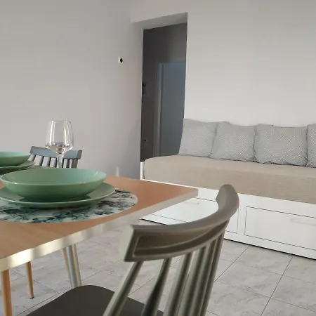 Summer House Appartement Athánion