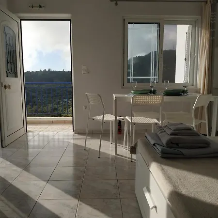 Summer House *